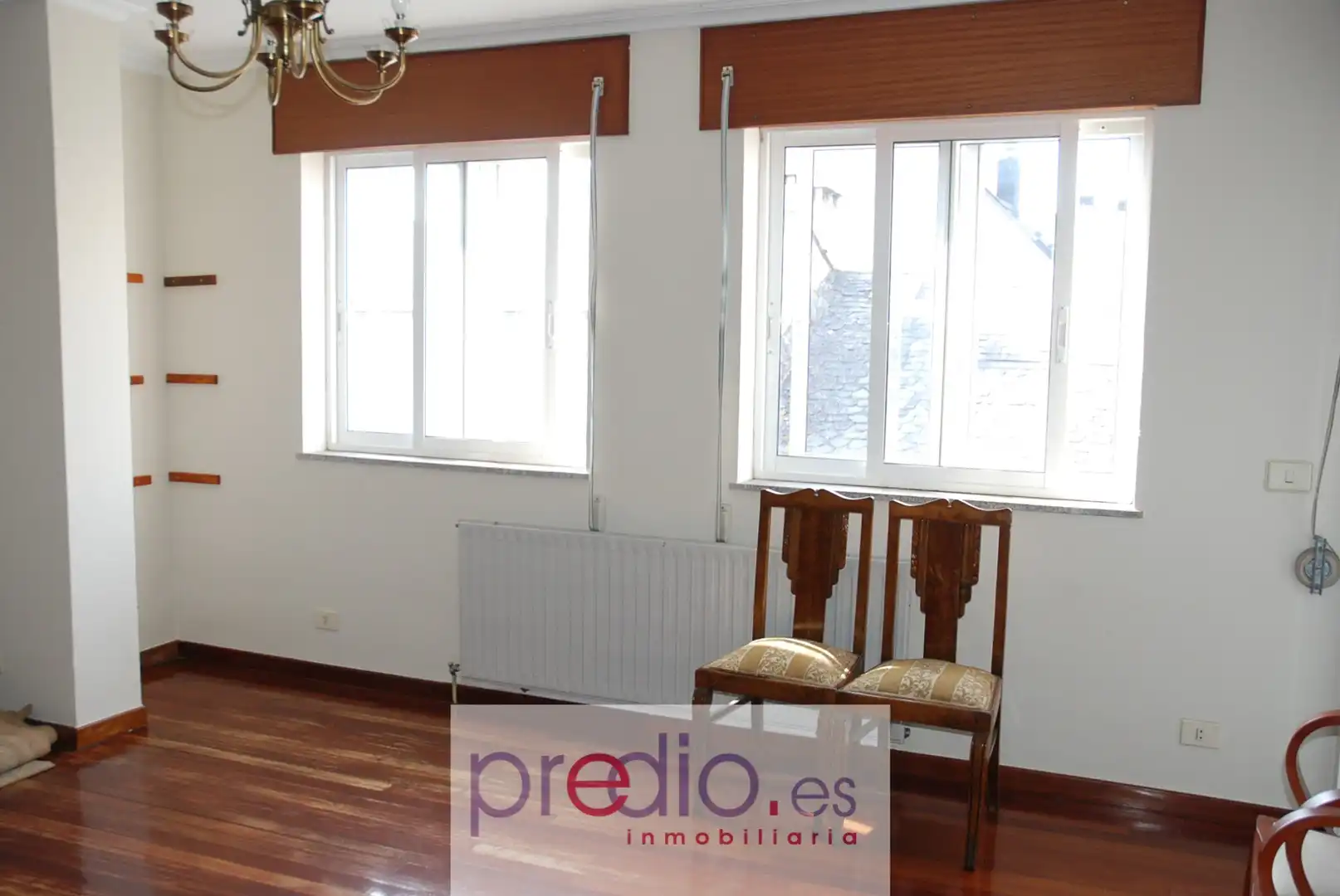 Dormitori de Apartament en venda en Lugo amb Calefacció, Parquet i Traster