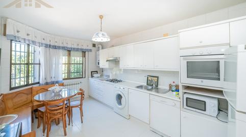 Foto 3 de Casa adosada en venta en Calle de las Fuentes, 2, Sevilla la Nueva, Madrid