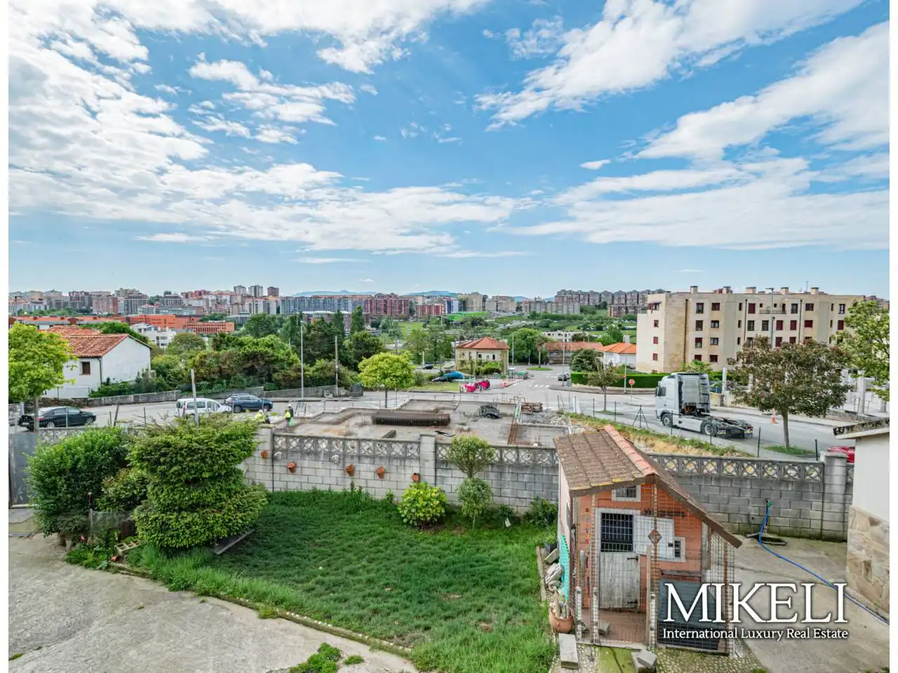 Vista exterior de Casa o chalet en venta en Santander con Calefacción, Jardín privado y Terraza