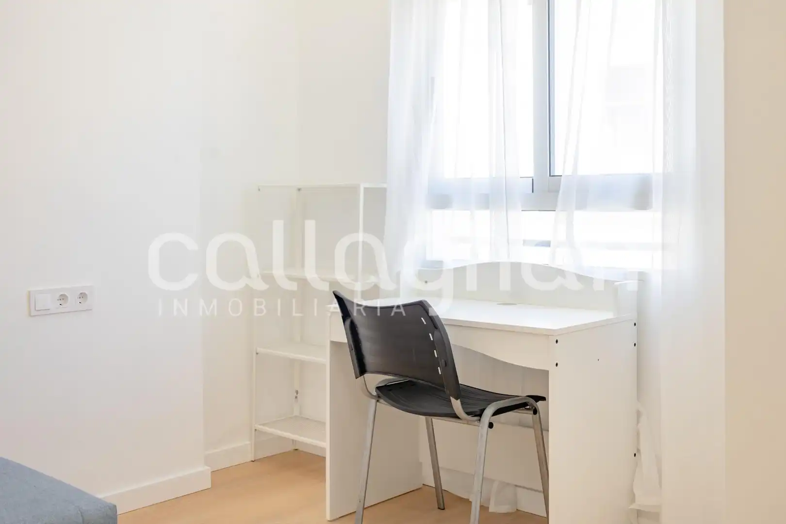 Bedroom of Flat for rent in Valencia  with Furnished
