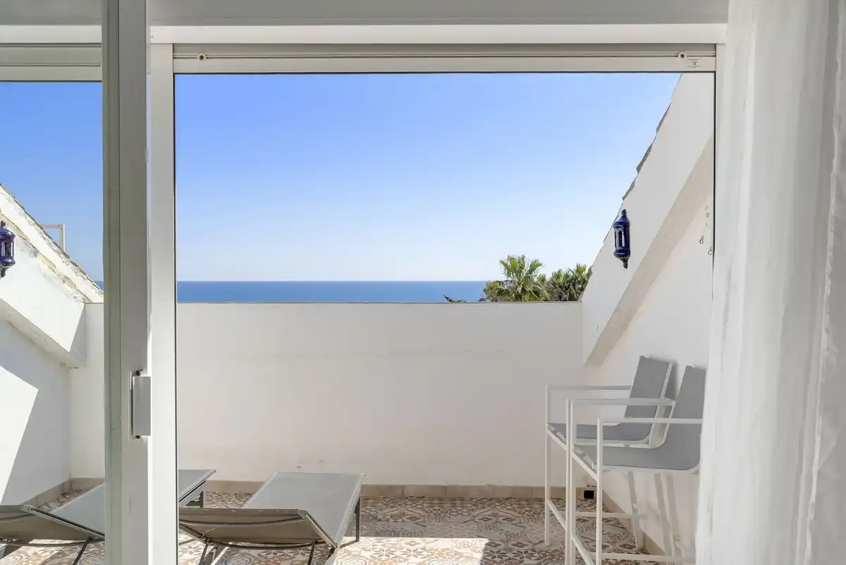 Terrassa de Casa adosada en venda en Marbella amb Aire condicionat, Jardí privat i Terrassa