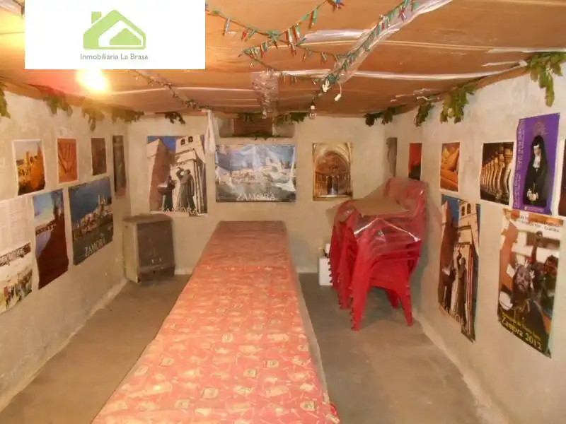 Local comercial en venda a Casco Antiguo, imagen 7