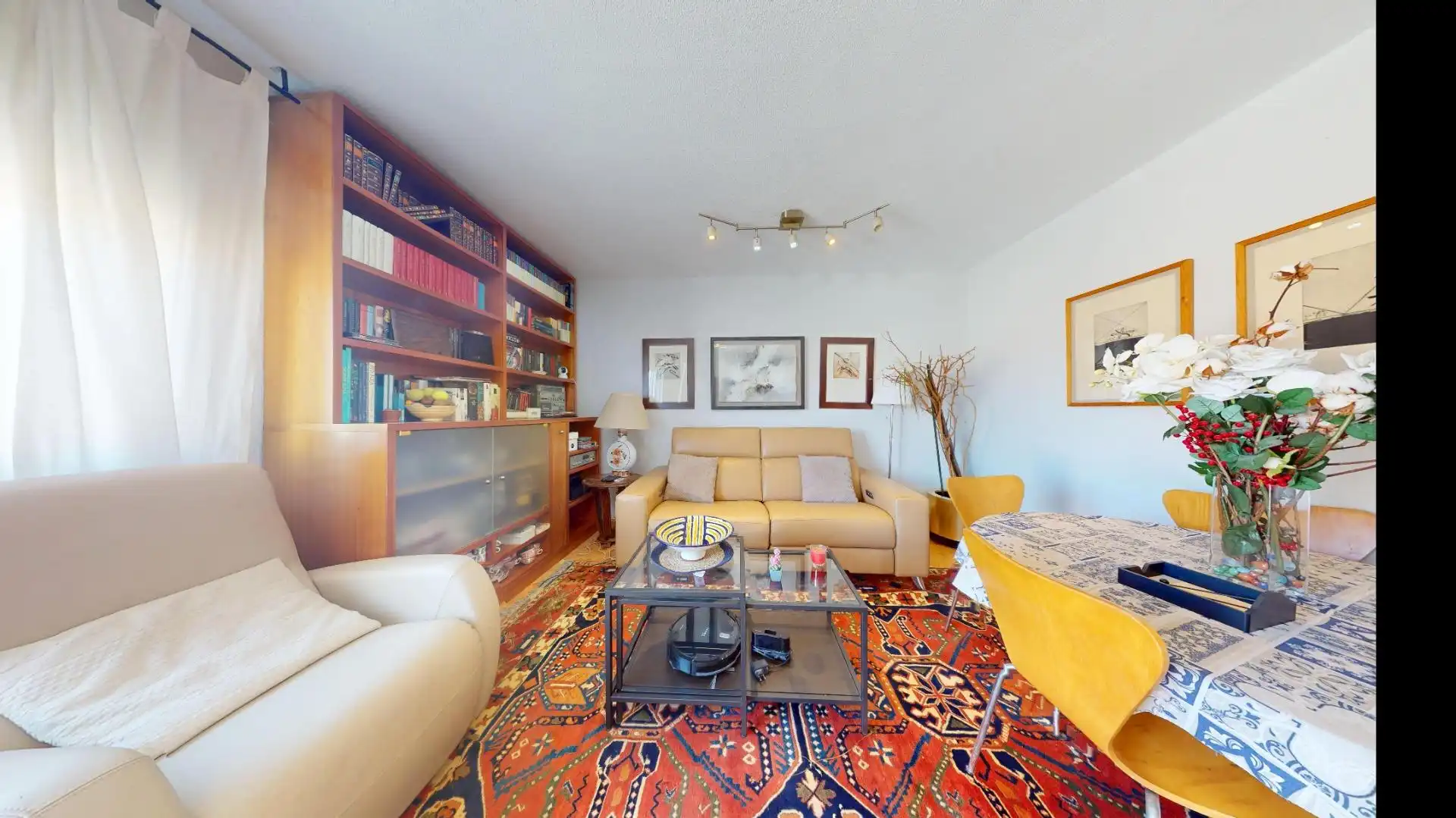 Sala d'estar de Àtic en venda en Madrid amb Aire condicionat, Calefacció i Terrassa