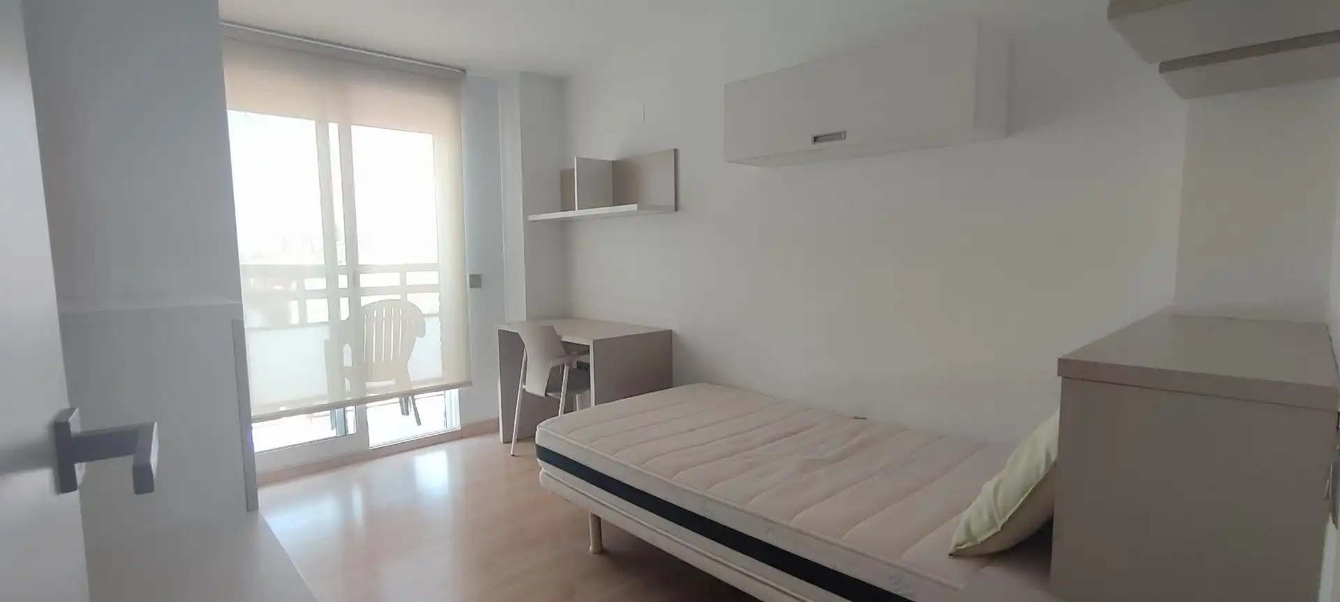 Flat with terrace to rent in Calle Esglesia de Sant Jordi, imagen 21