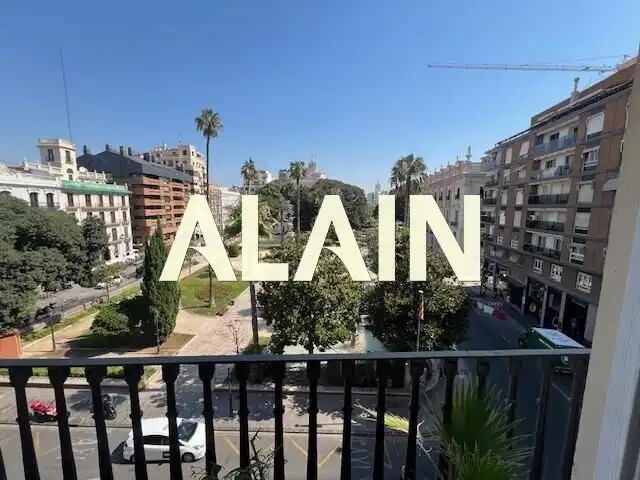 Piso con terraza en venta en de Alfonso 'El Magnánimo', imagen 5