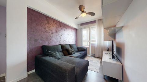 Foto 2 de Piso en venta en Calle Grupo de Mendialde, Ortuella, Bizkaia