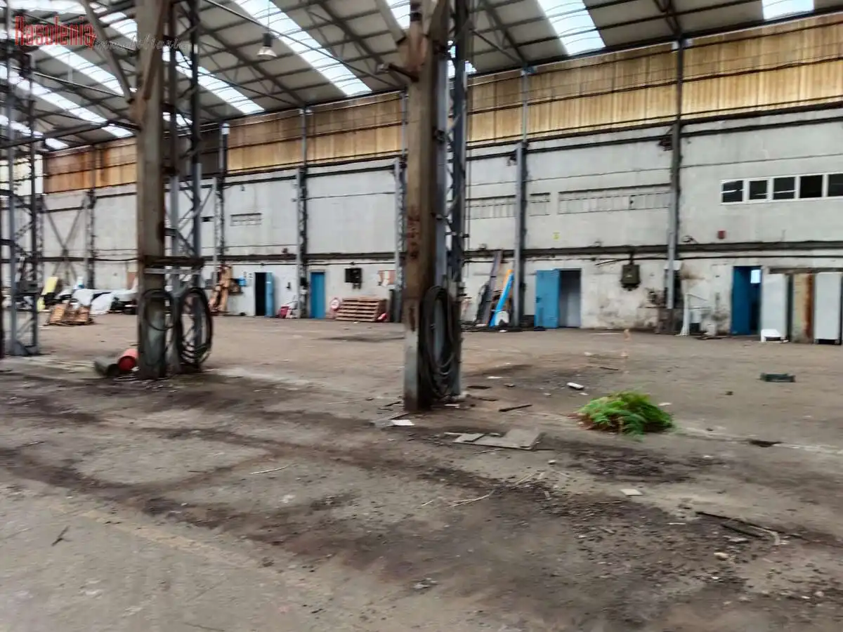 Nau industrial en venda a Benito Vicetto 18, imagen 3