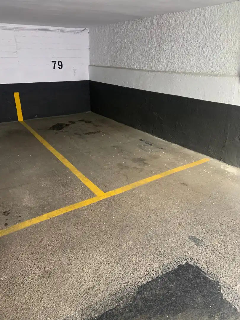 Parking of Garage for rent in  Madrid Capital