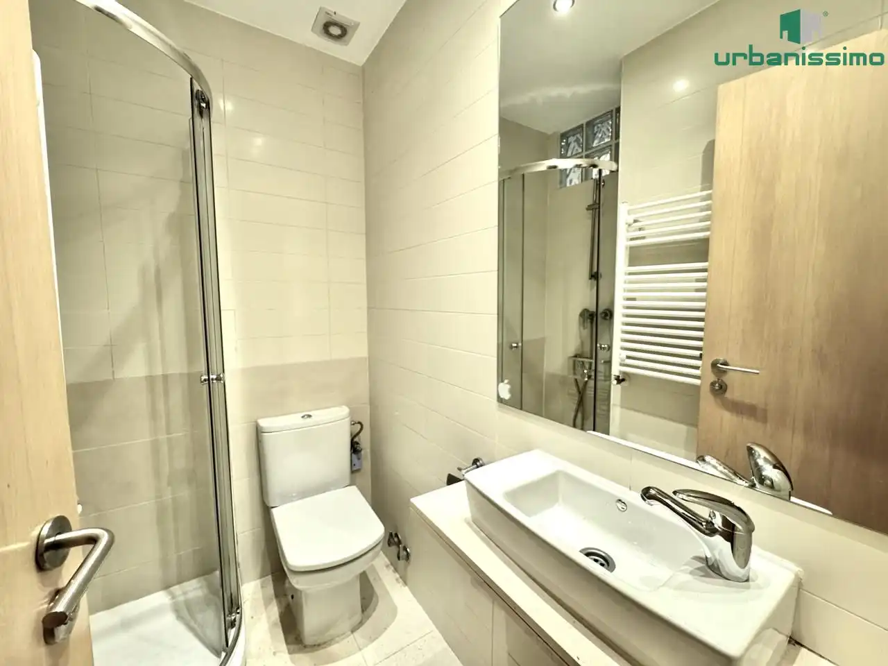 Bathroom of Detached homes for sale in Madrid  with Air Conditioner, Heating and Private garden