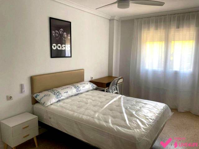 Piso en Alquiler en De La Paz en El Plantinar – Avda. La Paz - El Juncal