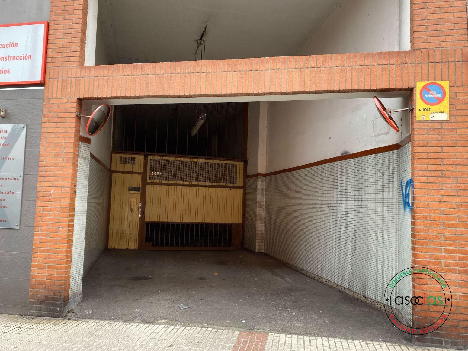 Aparcament de Garatge en venda en Gijón 
