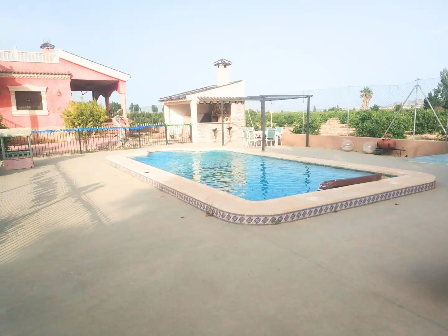Piscina de Casa o xalet en venda en Orihuela amb Jardí privat, Moblat i Balcó