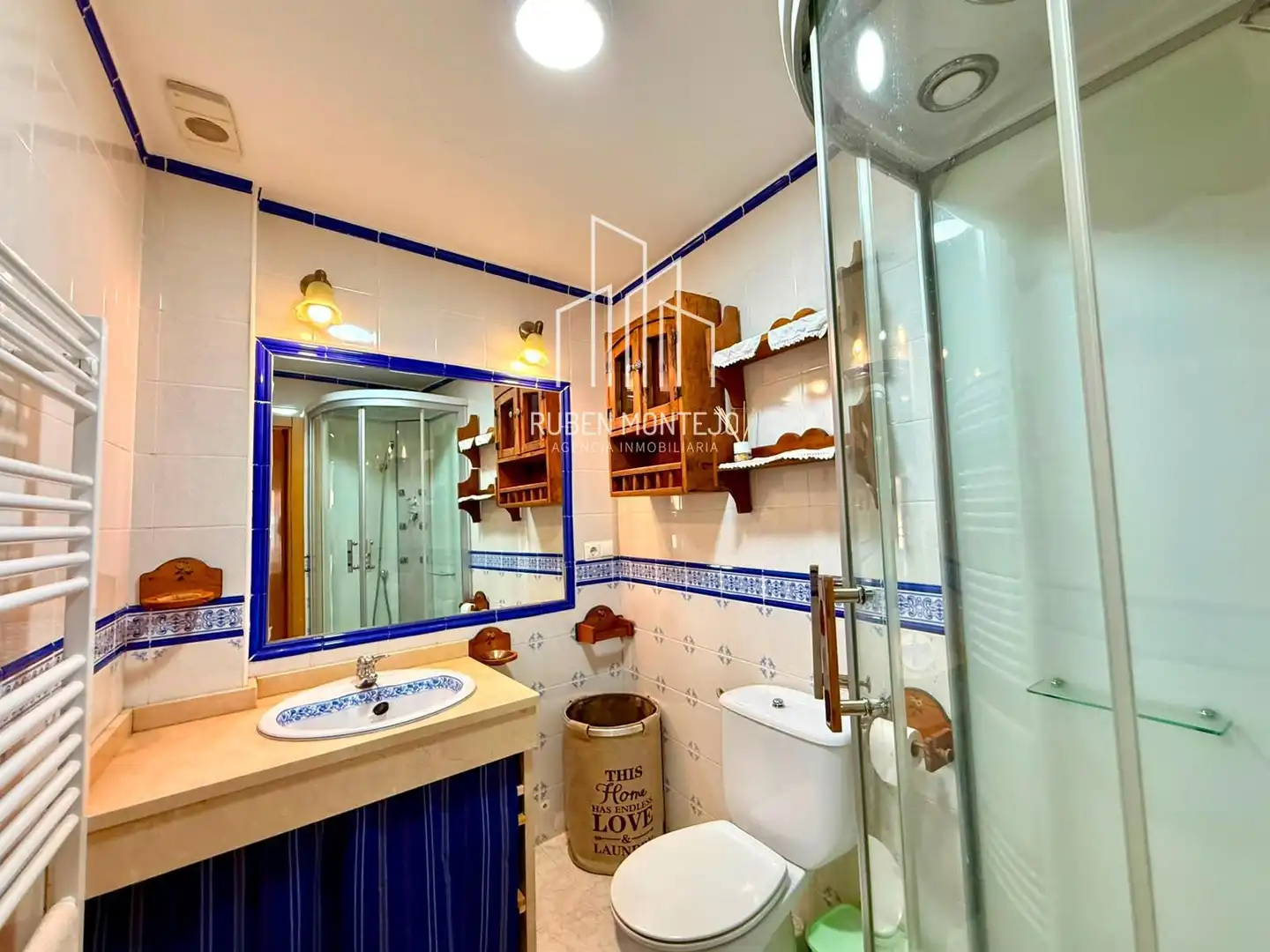 Badezimmer von Wohnung zur Miete in Villamayor mit Heizung, Terrasse und Möbliert