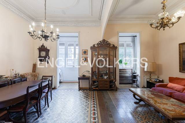 Apartamento en Venta en L'Antiga Esquerra de l'Eixample