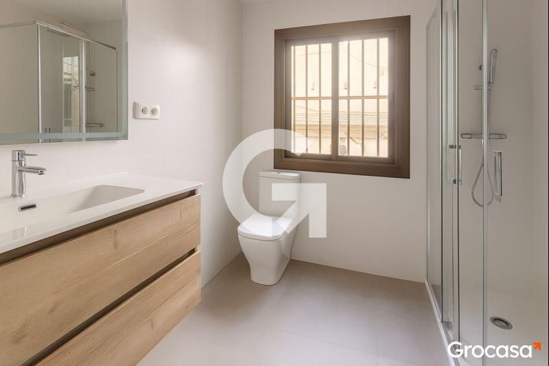 Bany de Pis en venda en Vilanova i la Geltrú amb Terrassa, Forn i Balcó