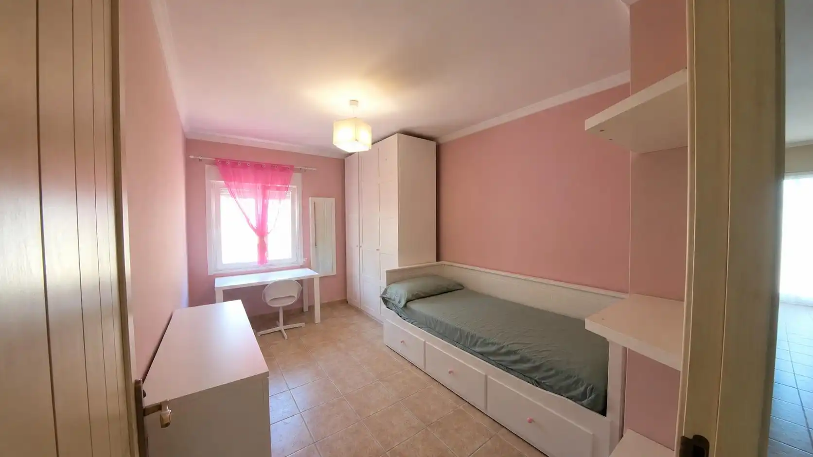 Bedroom of Houses for sale in Chiclana de la Frontera  with Air Conditioner, Private garden and Storage room