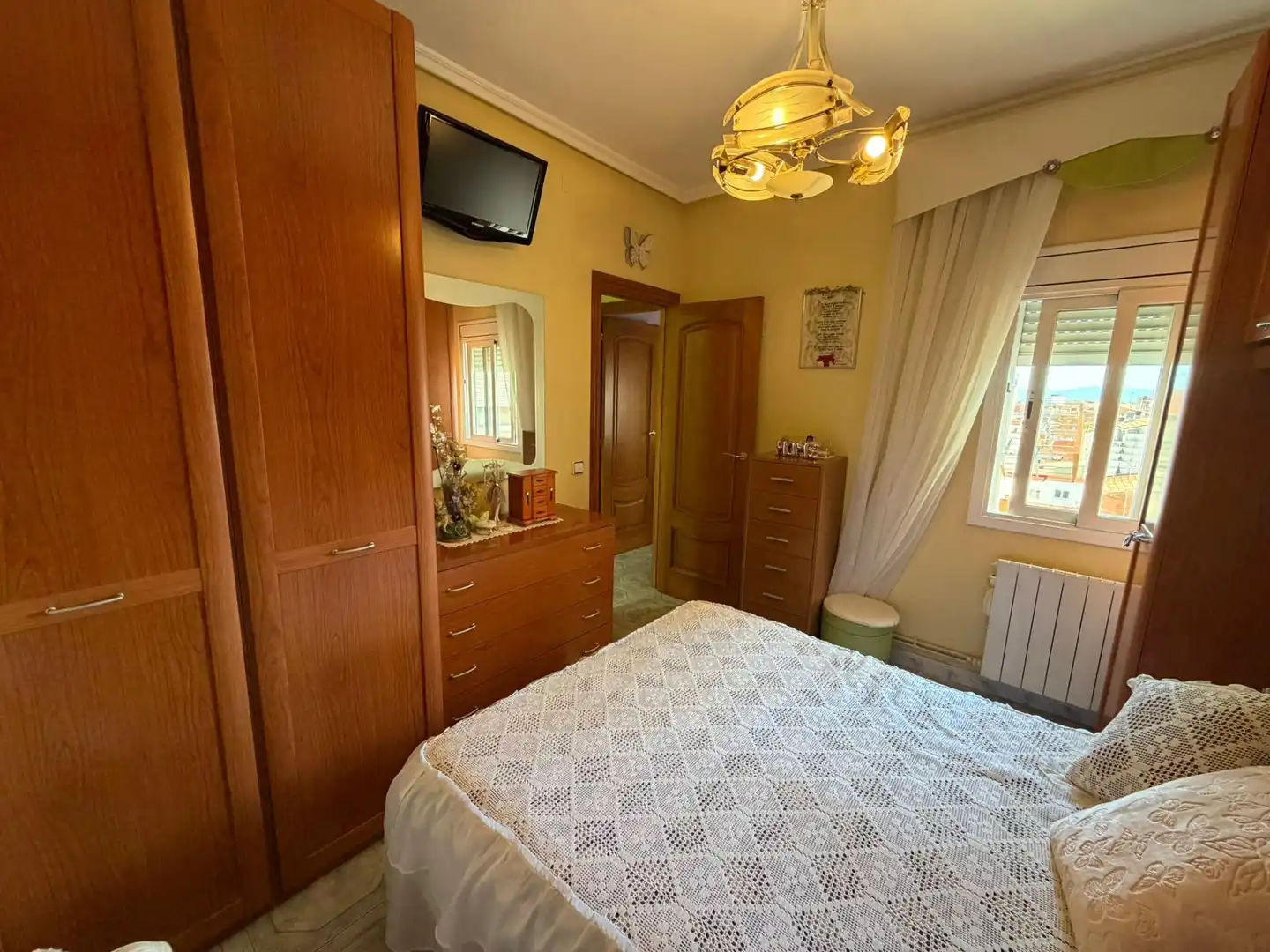 Habitación de Piso en venta en Sabadell con Calefacción