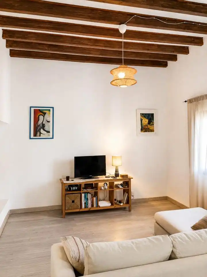 Sala d'estar de Casa adosada de lloguer en Santa Lucía de Tirajana amb Aire condicionat, Terrassa i Moblat