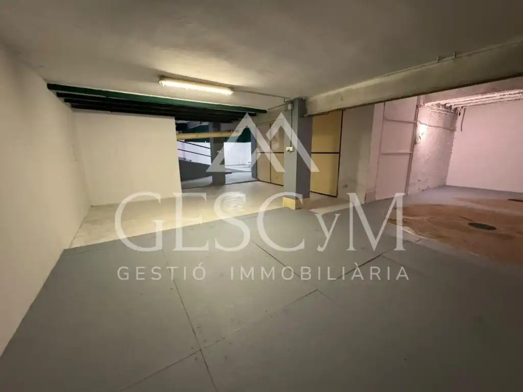 Local comercial en venda a Les Planes