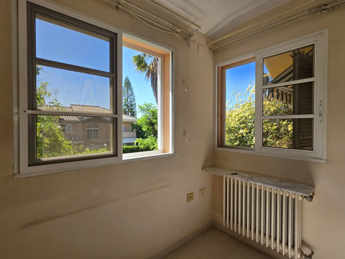 Dormitori de Casa adosada en venda en Benicasim / Benicàssim amb Calefacció, Jardí privat i Terrassa