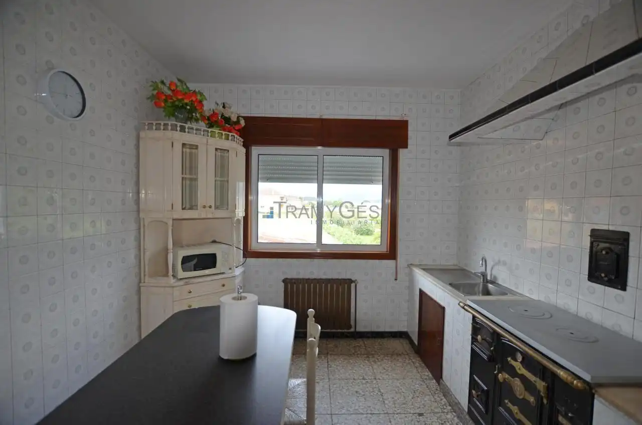 Cocina de Casa o chalet en venta en A Guarda   con Calefacción, Jardín privado y Trastero