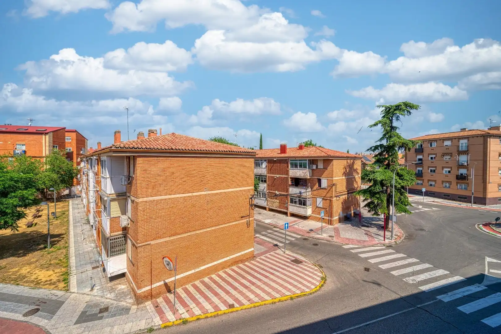 Vista exterior de Dúplex en venta en Azuqueca de Henares con Aire acondicionado y Calefacción