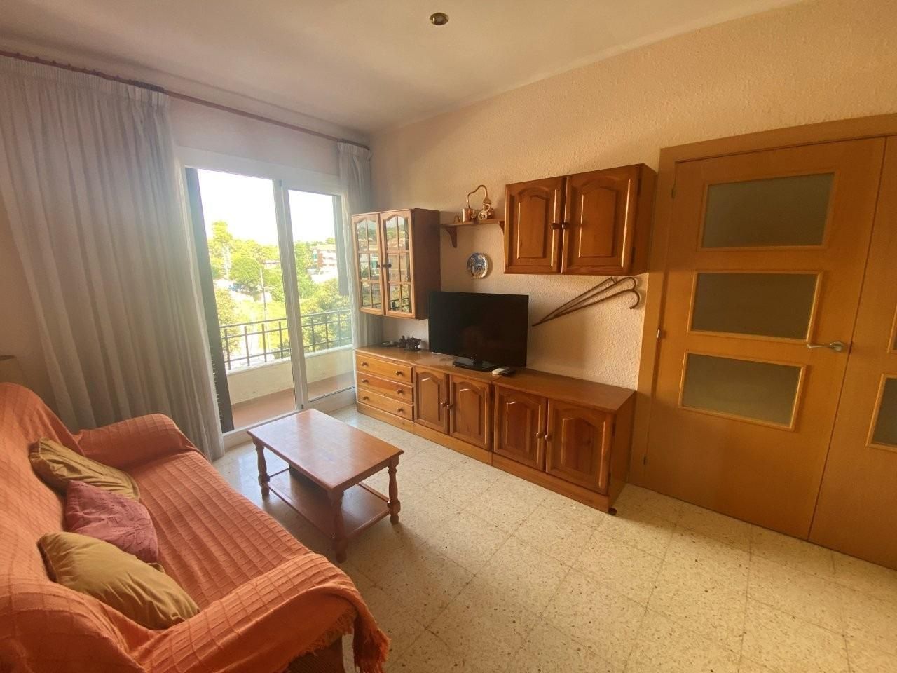 Sala d'estar de Pis en venda en Calafell amb Aire condicionat, Traster i Balcó