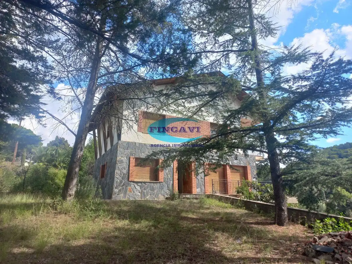 Exterior view of Houses for sale in Bigues i Riells del Fai  with Terrace, Storage room and Balcony