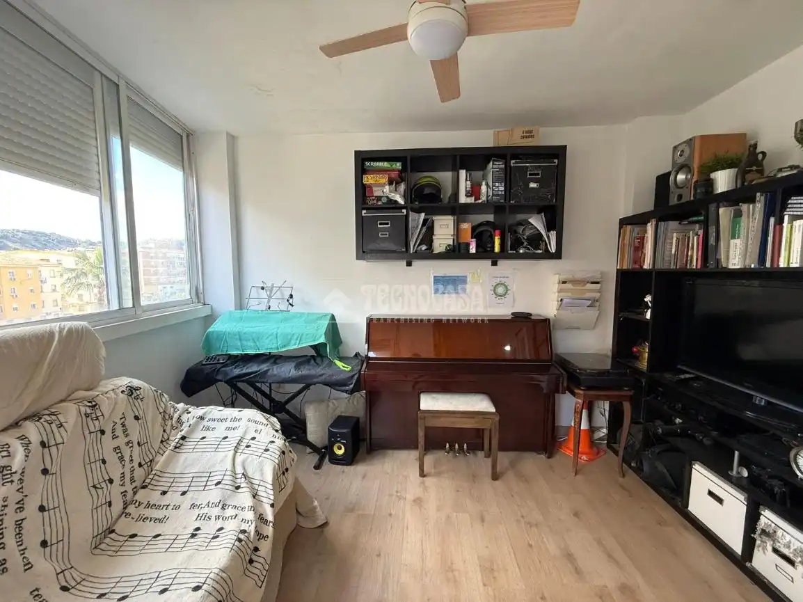 Piso en venta en Málaga con Terraza