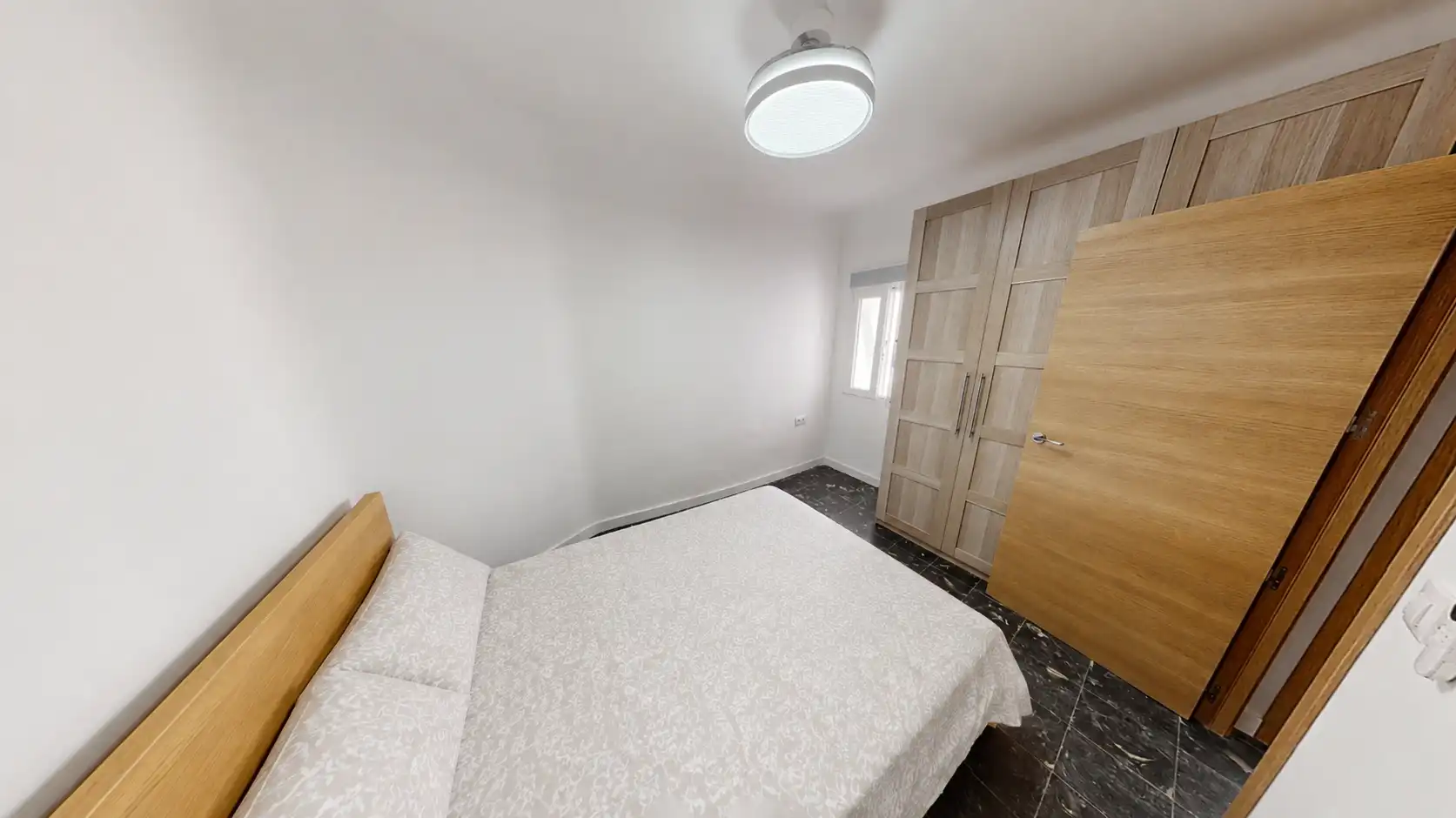 Bedroom of Flat for rent in Alicante / Alacant  with Furnished, Washing machine and TV
