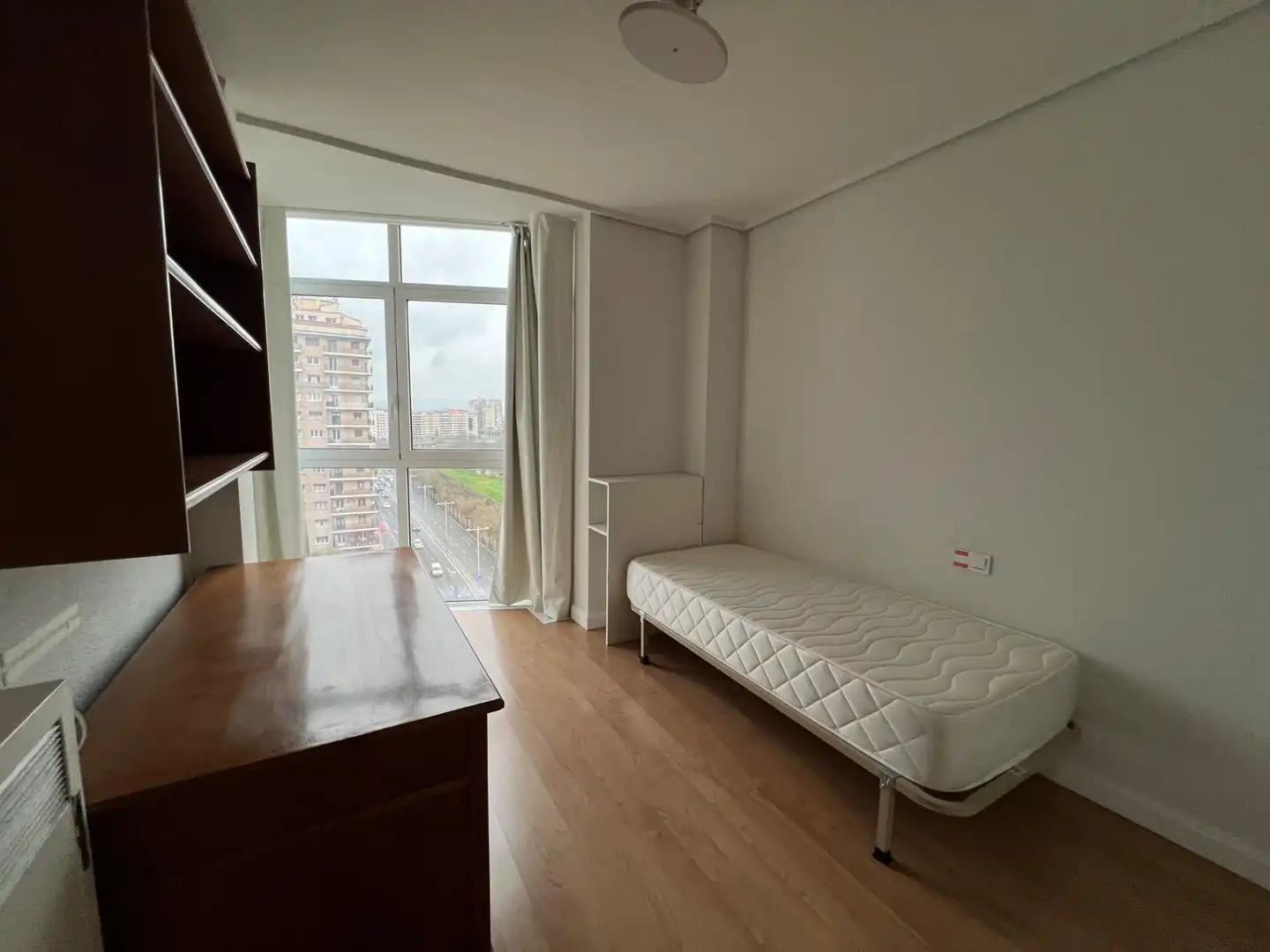 Bedroom of Flat for sale in  Pamplona / Iruña  with Heating, Furnished and Balcony