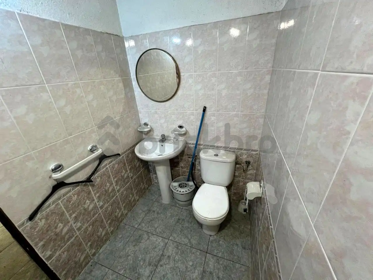 Bathroom of Commercial properties for sale in La Garriga