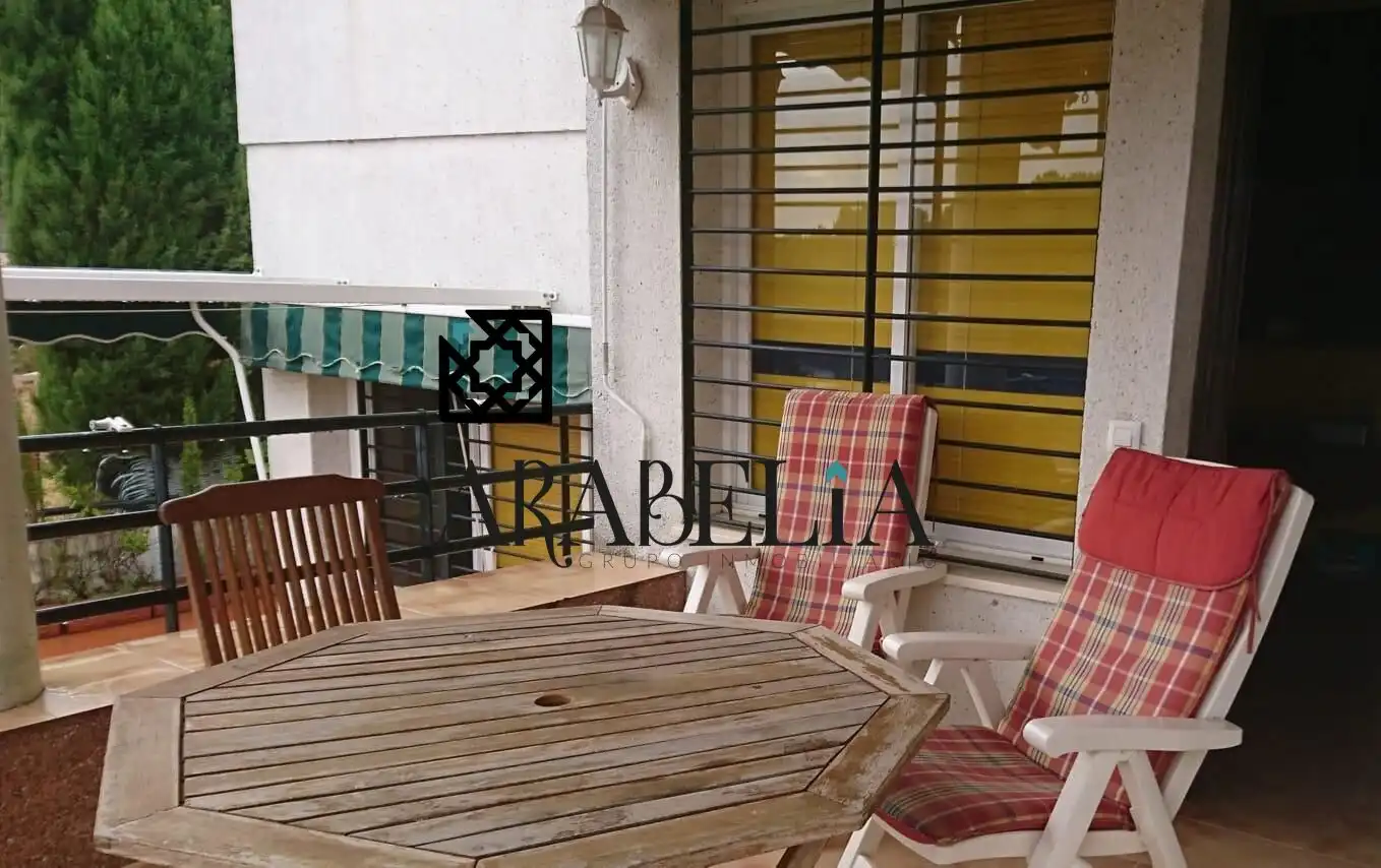 Abitazione con terrazza in vendita a Periurbano Oeste - Sierra, imagen 9