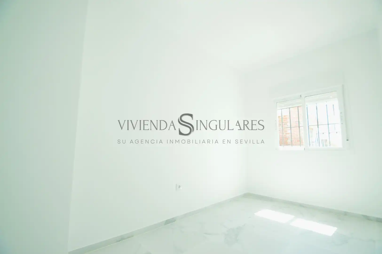 Habitación de Ático de alquiler en Sevilla con Aire acondicionado, Calefacción y Terraza