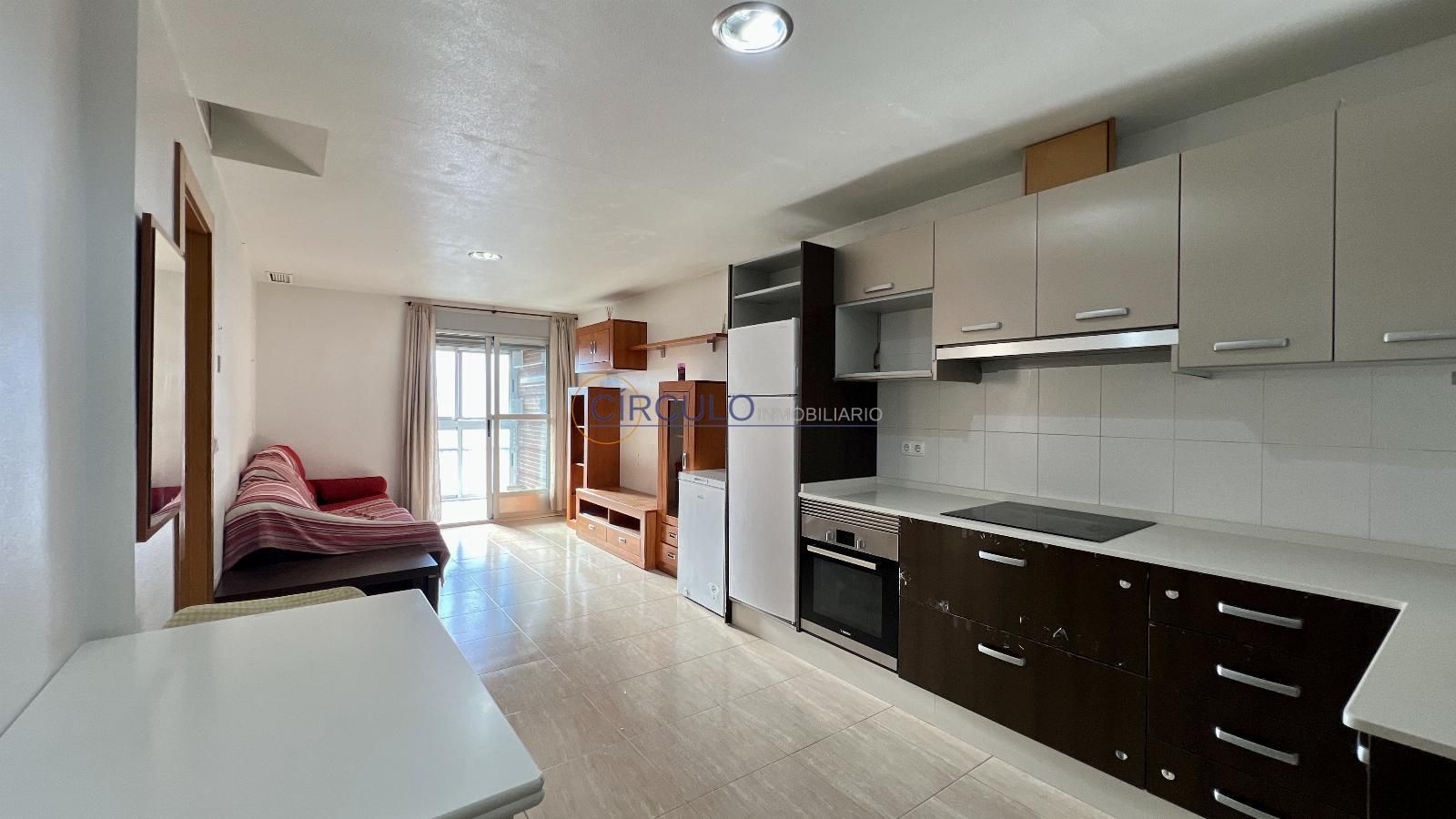 Dormitori de Apartament en venda en Lorca amb Aire condicionat, Terrassa i Traster