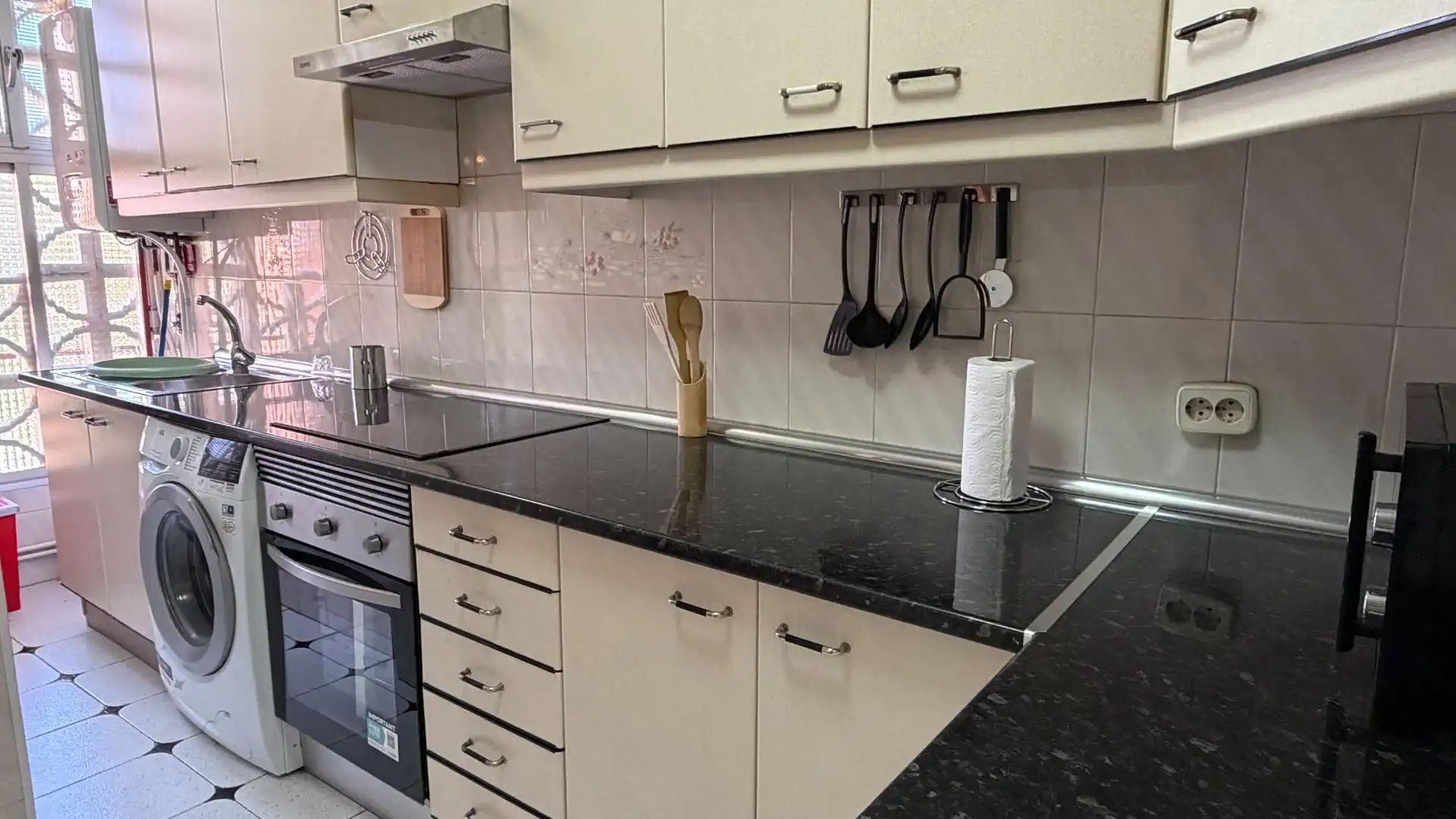 Wohnung mit Aufzug zur Miete in Suroeste - Zona Hospital, imagen 4