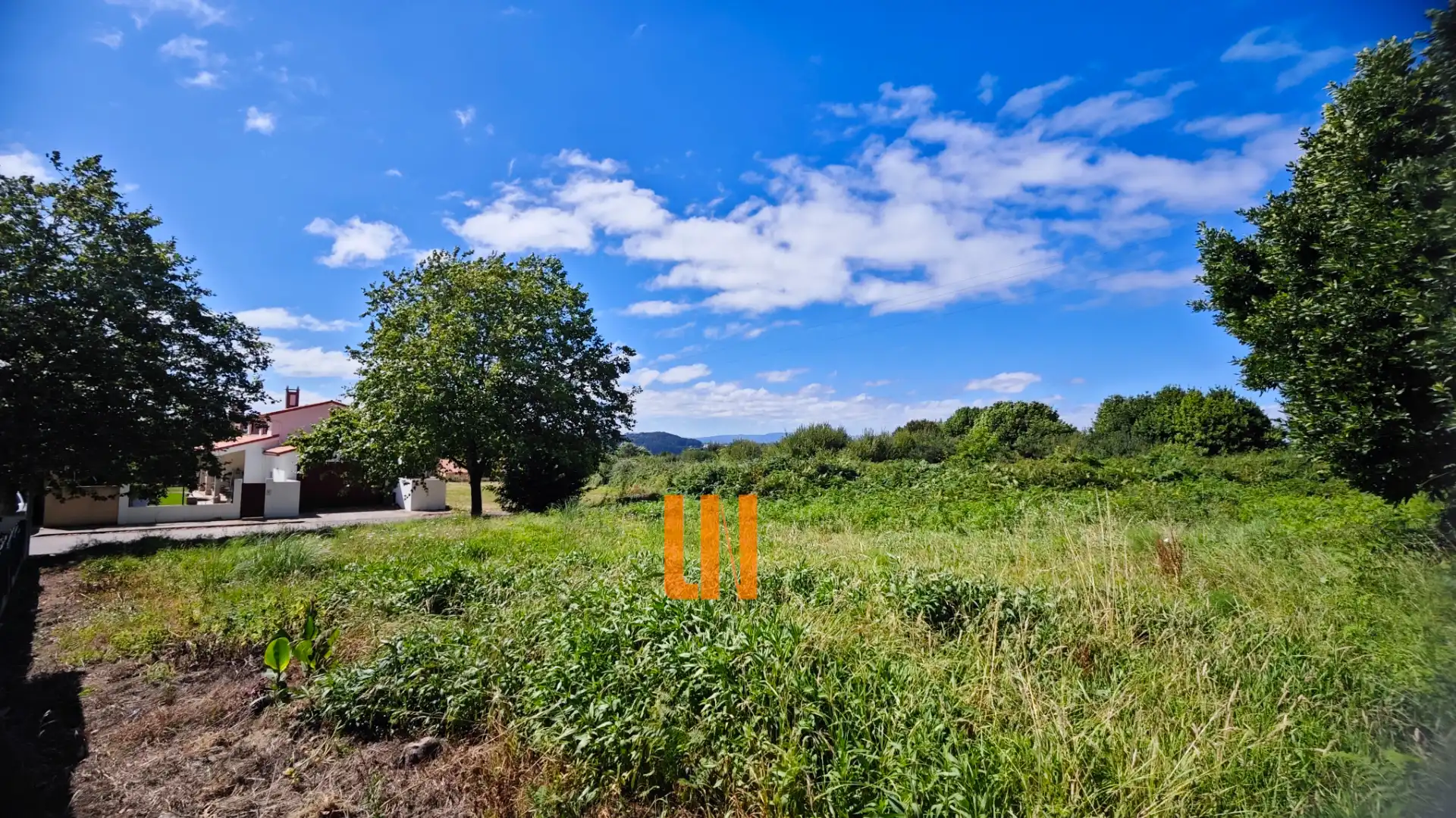 Residencial en venta en Oleiros