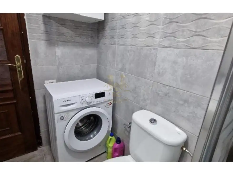 Badezimmer von Wohnungen zum Verkauf in Arona mit Terrasse, Schwimmbad und Möbliert