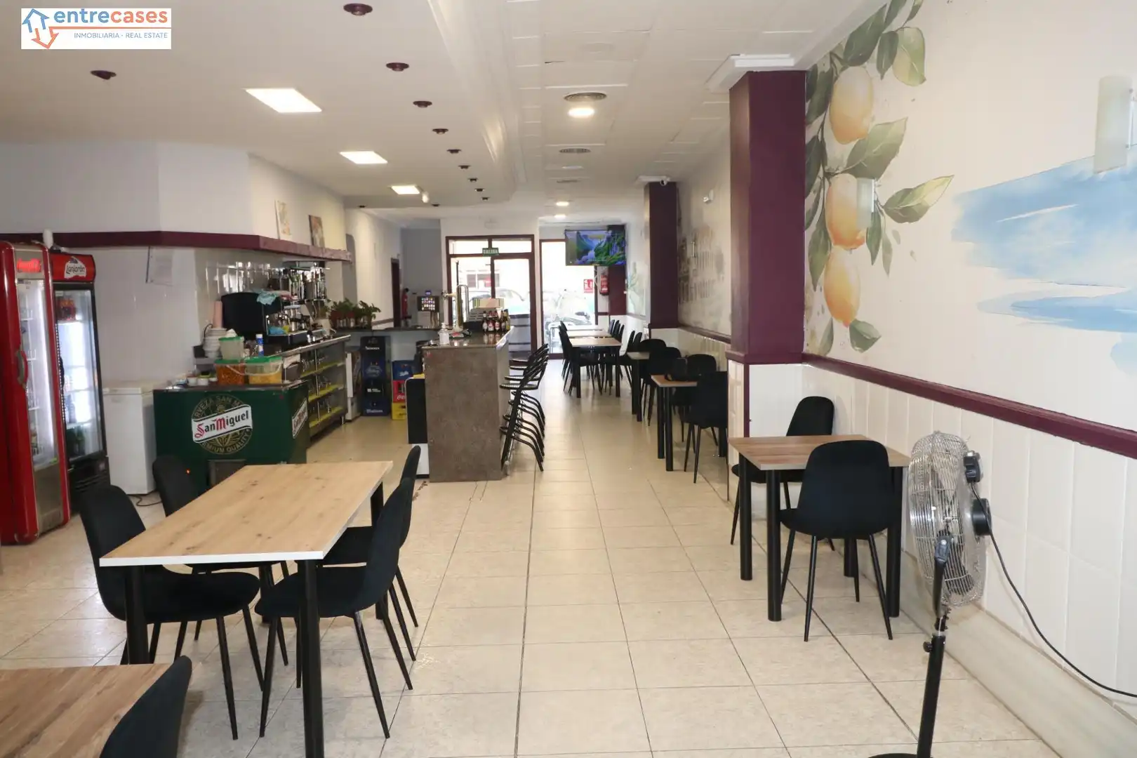 Local comercial de lloguer a Puerto de Sagunto