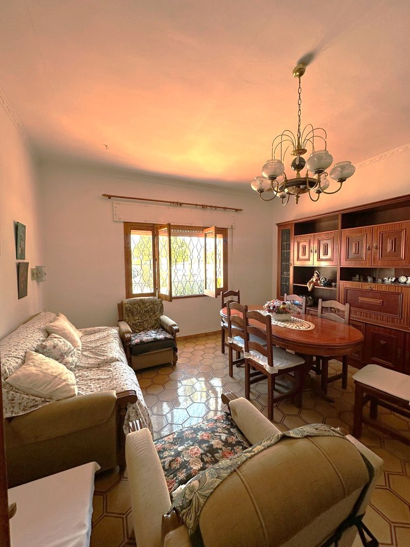Sala d'estar de Casa o xalet en venda en Pulpí amb Jardí privat i Moblat