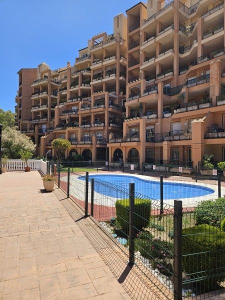 Exterior view of Flat for sale in Fuengirola  with Terrace, Swimming Pool and Community pool