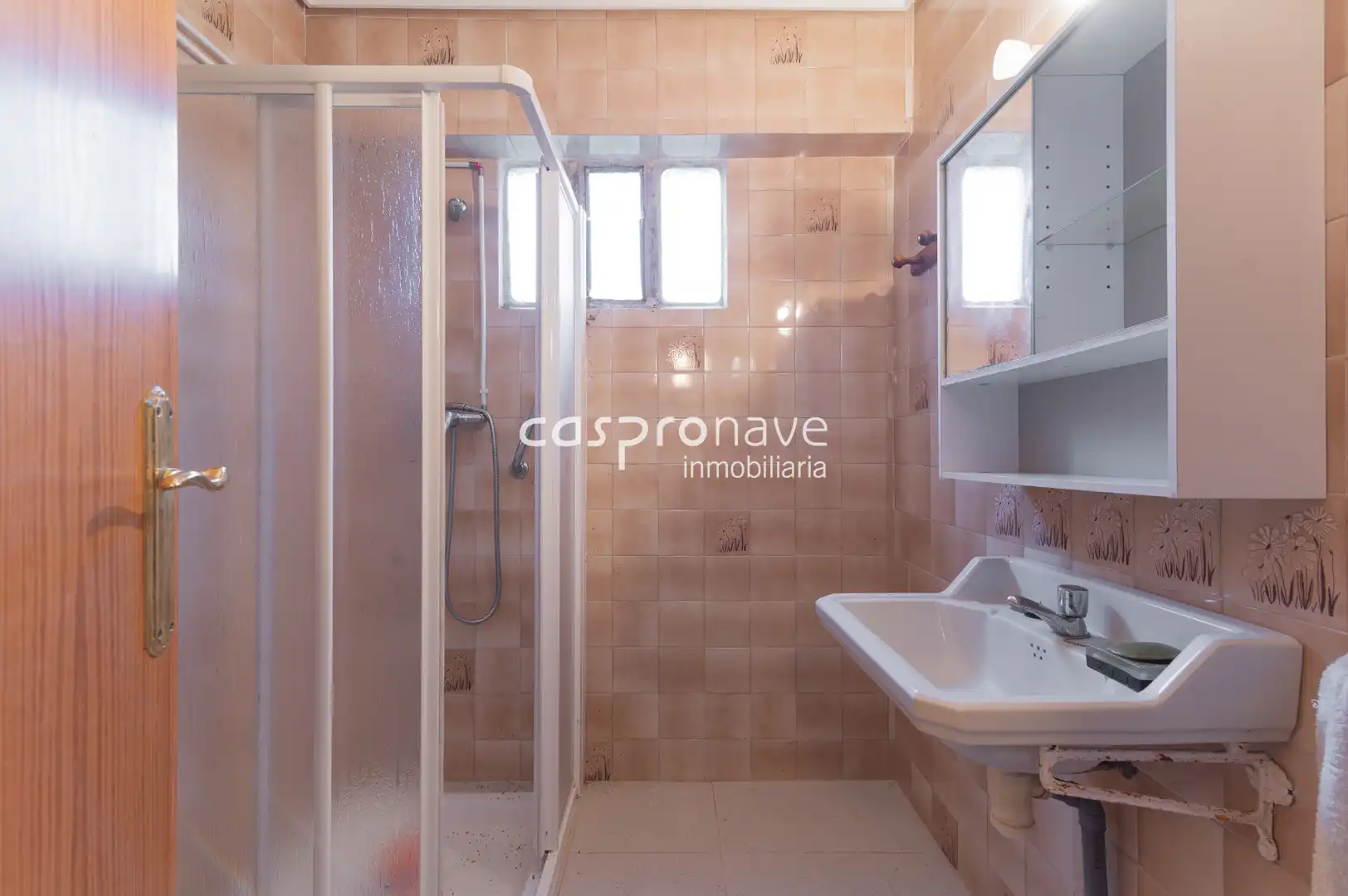 Bathroom of Houses for sale in Almazora / Almassora  with Private garden and Terrace