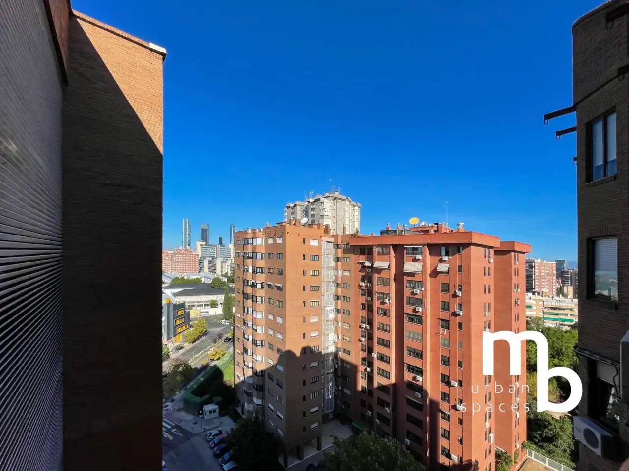 Vista exterior de Piso de alquiler en Madrid con Aire acondicionado, Calefacción y Parquet