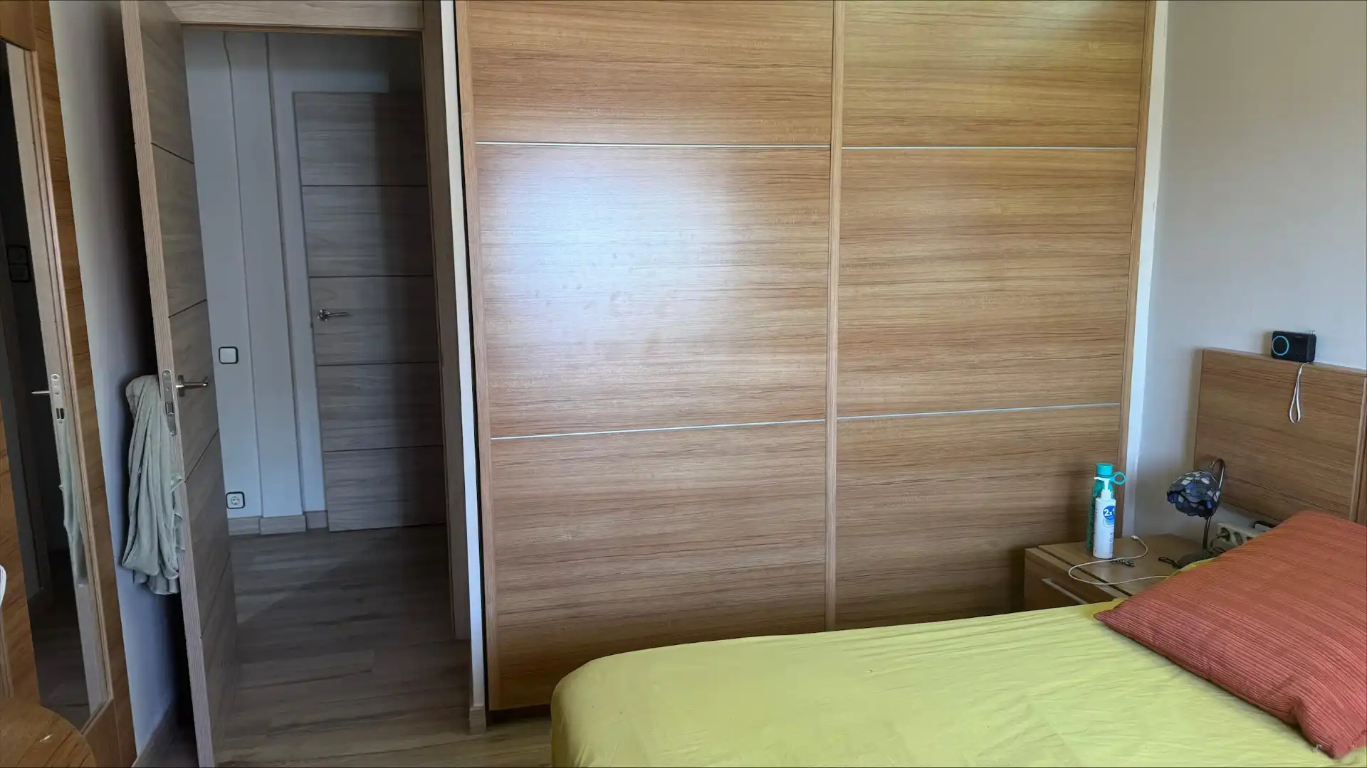 Schlafzimmer von Wohnung zum Verkauf in Cornellà de Llobregat mit Klimaanlage, Heizung und Parkett