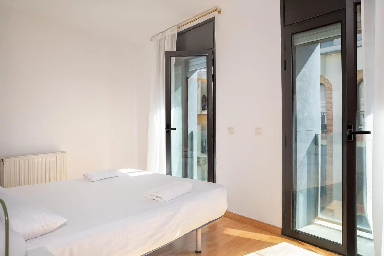 Appartamento con ascensore in affitto a Calle HORTES, imagen 4
