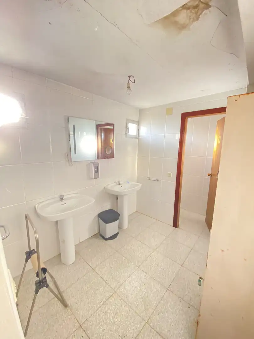 Baño de Nave industrial en venta en Jerte con Alarma