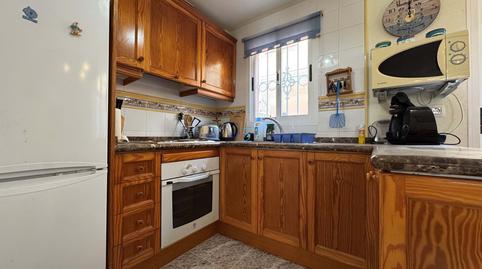 Foto 5 de Casa adosada en venta en Calle Malvinas, Villamartín - Las Filipinas, Orihuela