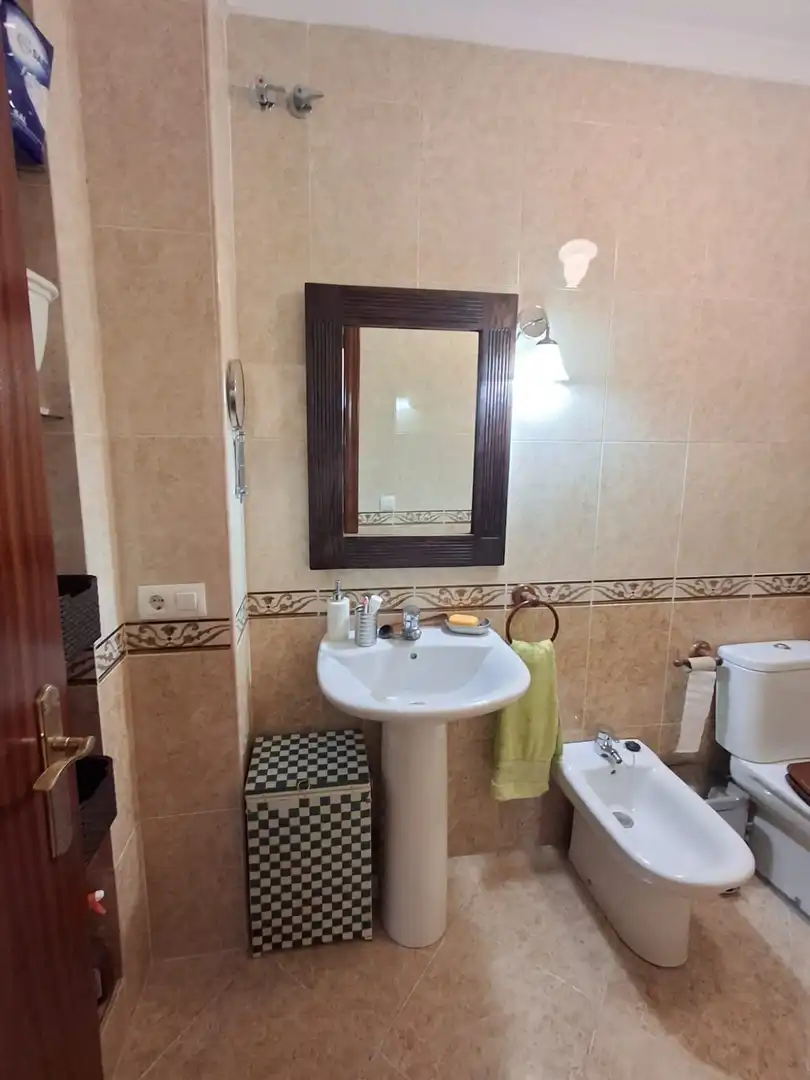 Baño de Piso en venta en Cádiz con Balcón