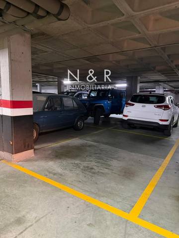 Garaje en Alquiler en PASCUAL VEIGA en Campus Sur - Santa Marta
