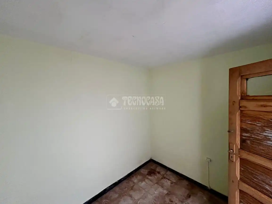 Dormitori de Casa adosada en venda en Güímar amb Balcó